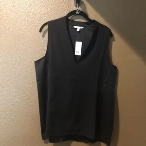 Banana Republic black v neck tank